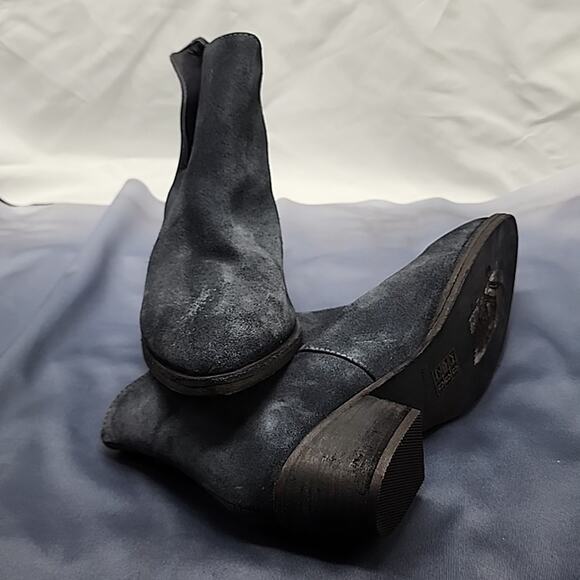 FREE PEOPLE CHARM DOUBLE V ANKLE BOOTS SMOKE SUEDE WOMEN'S SIZE 39 NWOB - Picture 16 of 16